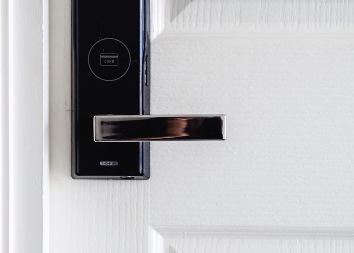smart home, door, security-4905021.jpg