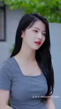 美女aa